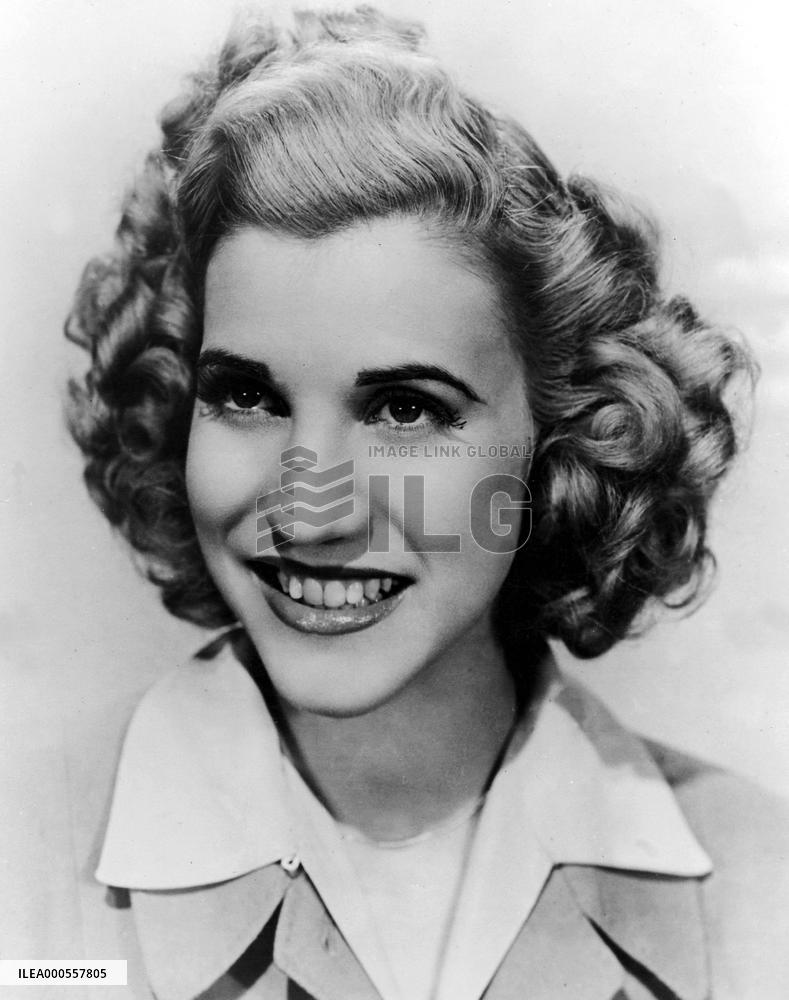 Patty Andrews (1918 - 2013)