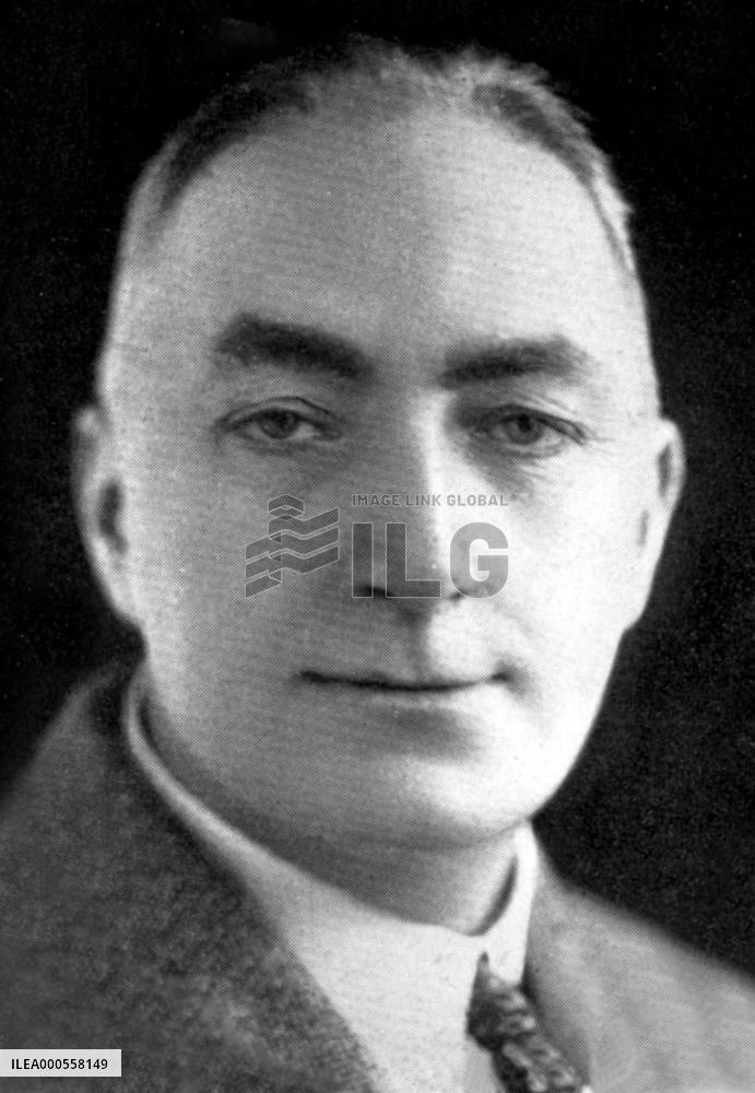 EDGAR WALLACE
