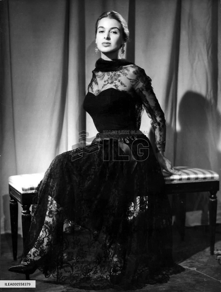 ELEANORA ROSSI-DRAGO