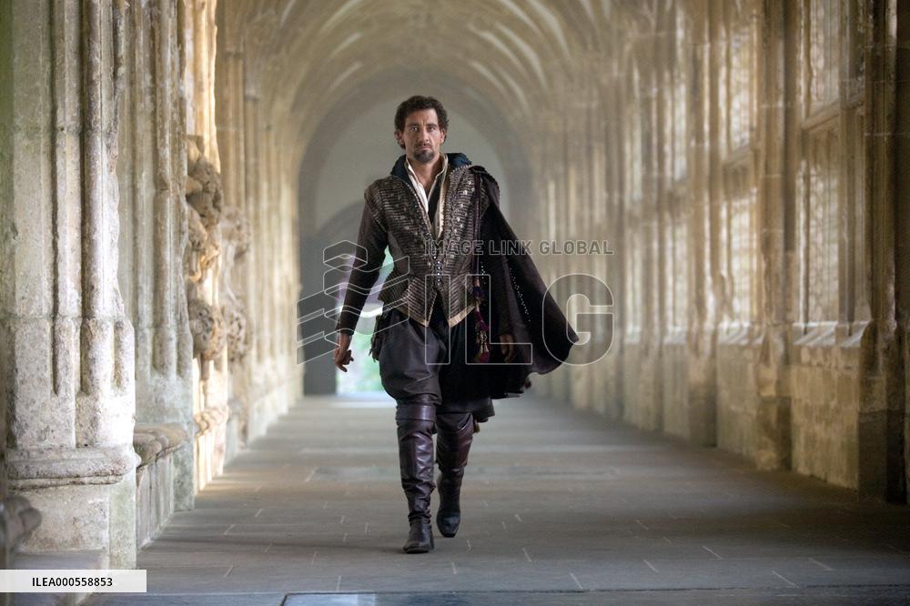 ELIZABETH: THE GOLDEN AGE