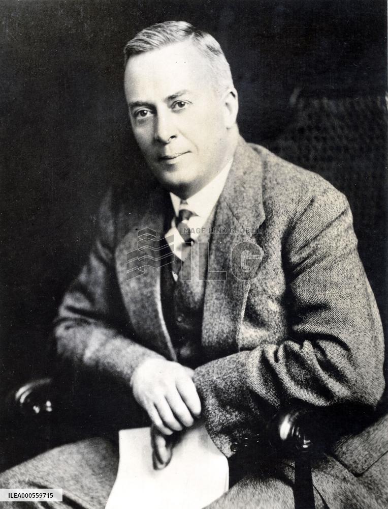 F W RATCLIFFE HOLMES    Director, writer, presenter of anima
