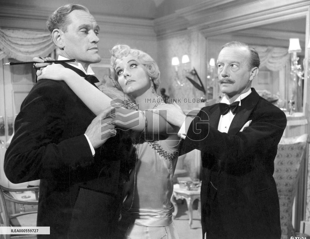 THE MAN WHO LOVED REDHEADS