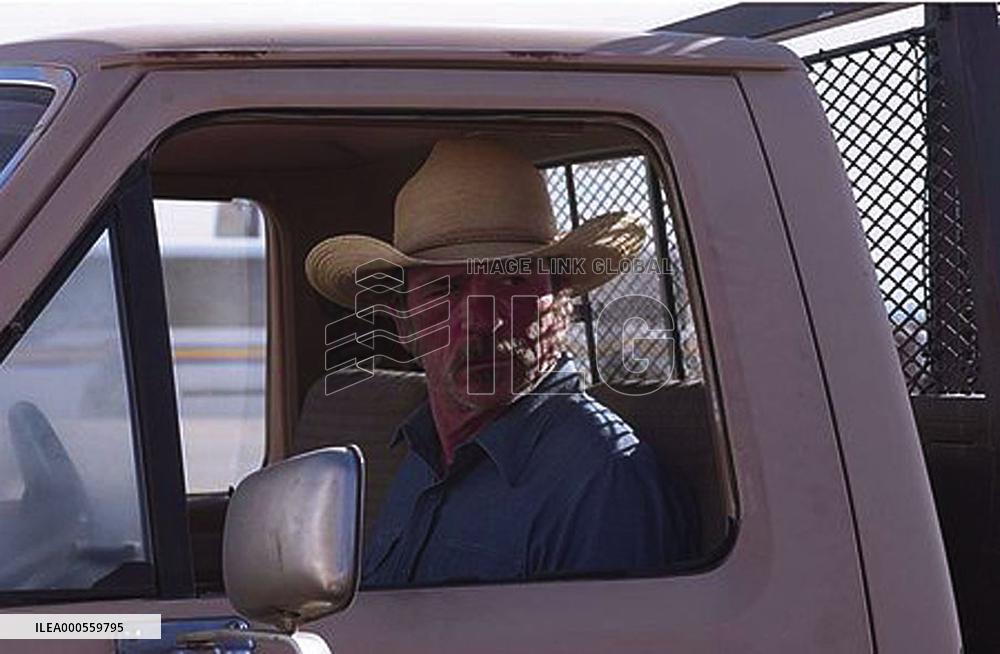 THE THREE BURIALS OF MELQUIADES ESTRADA