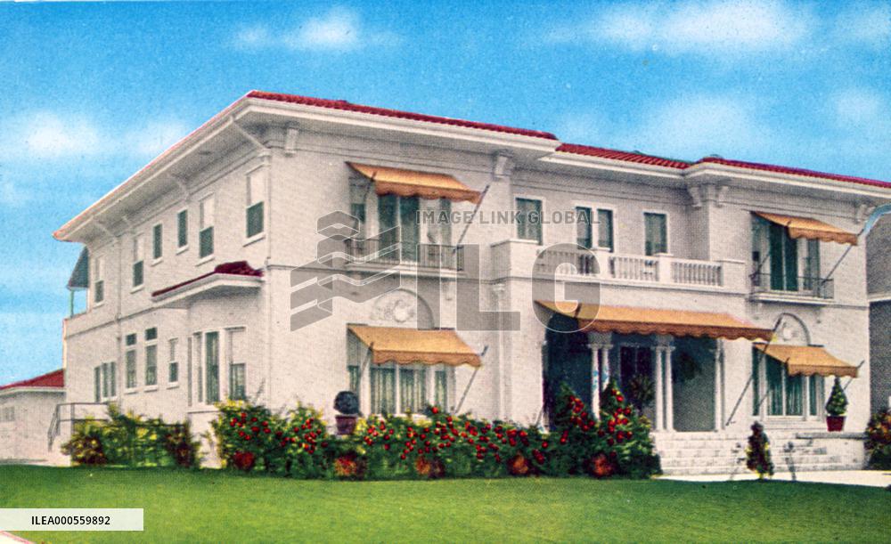 HAROLD LLOYD'S HOUSE IN HOLLYWOOD CALIFORNIA