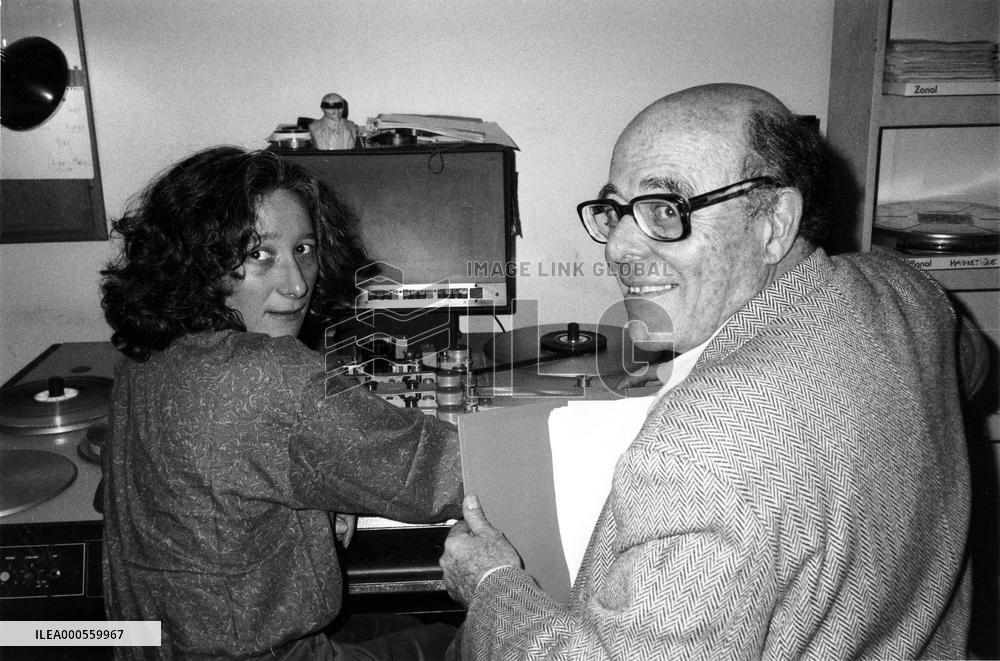 Director MARCEL OPHULS editng NOVEMBER DAYS