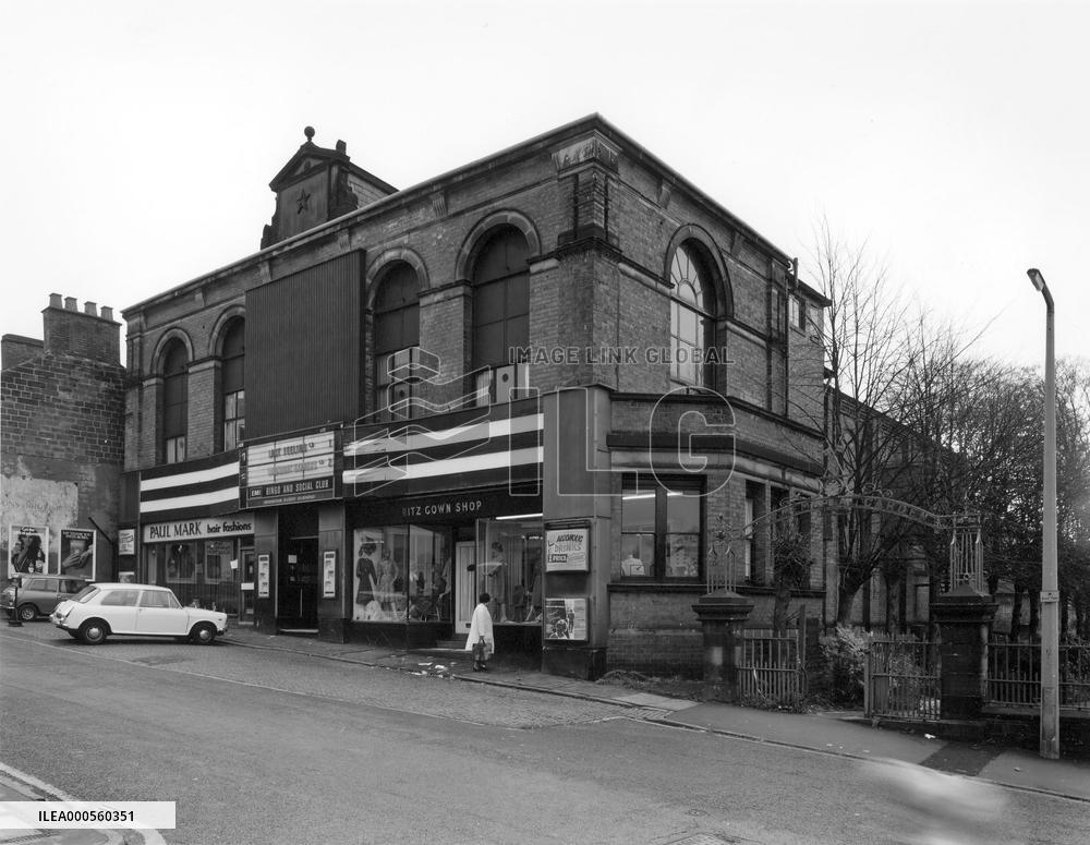 RITZ CINEMA, BELPER in DECEMBER 1980