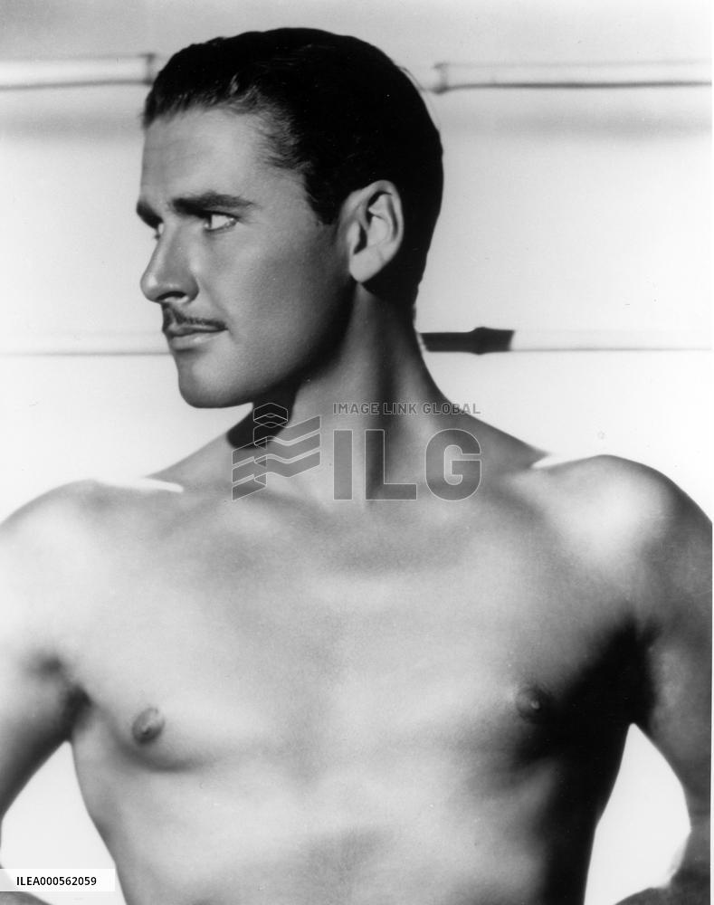 ERROL FLYNN ERROL FLYNN
