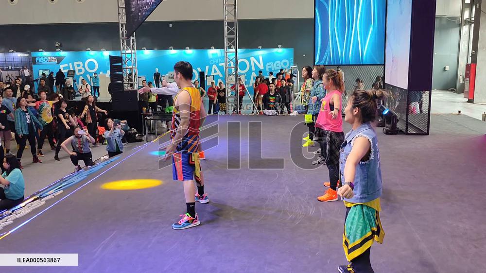 Zumba Fitness Dance