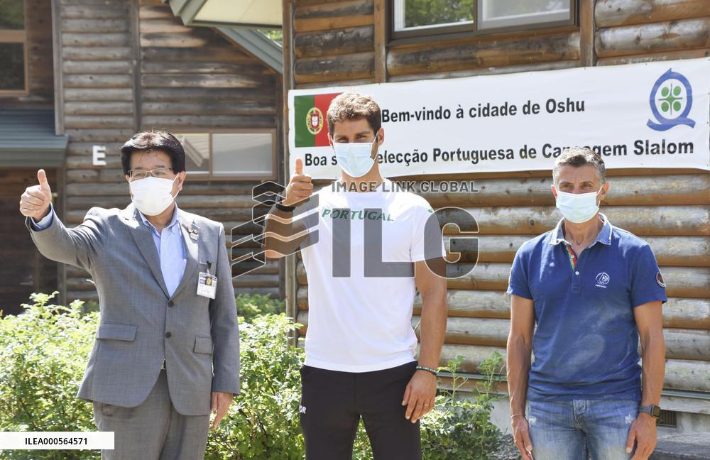 Portuguese canoeist in Japan for Olympics