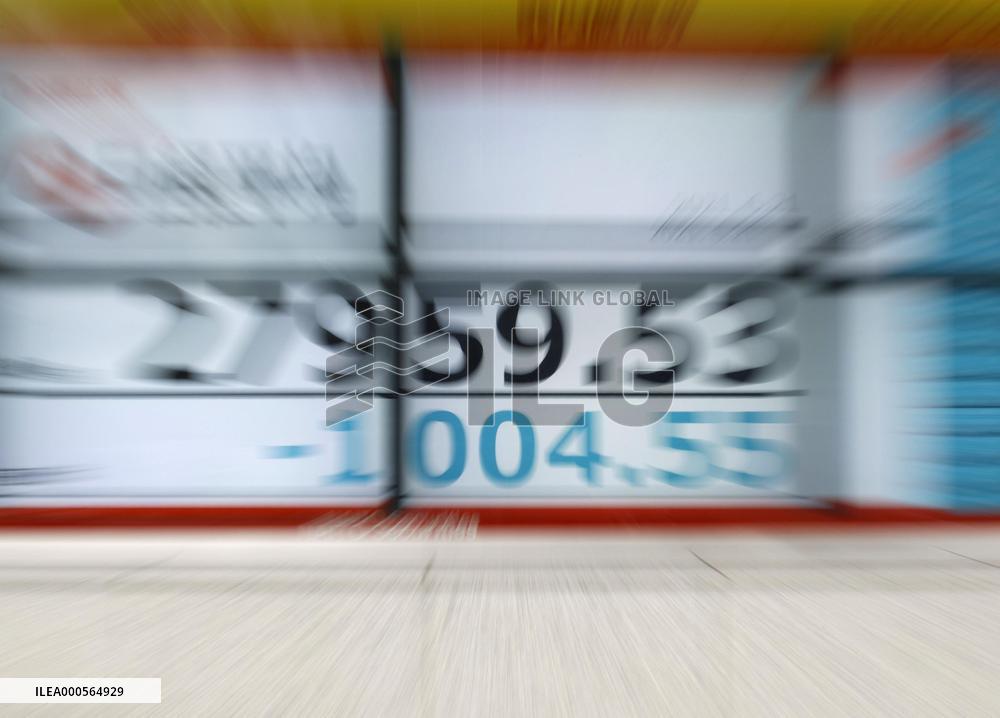 Tokyo stocks plunge