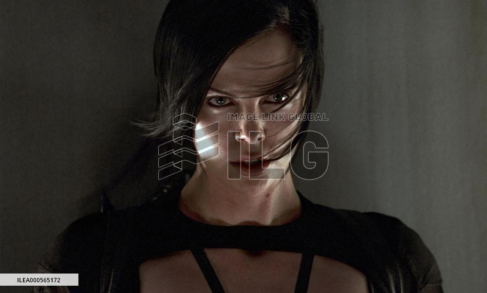 AEON FLUX