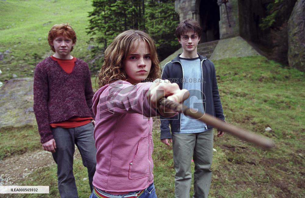 HARRY POTTER AND THE PRISONER OF AZKABAN