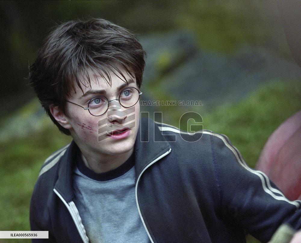 HARRY POTTER AND THE PRISONER OF AZKABAN