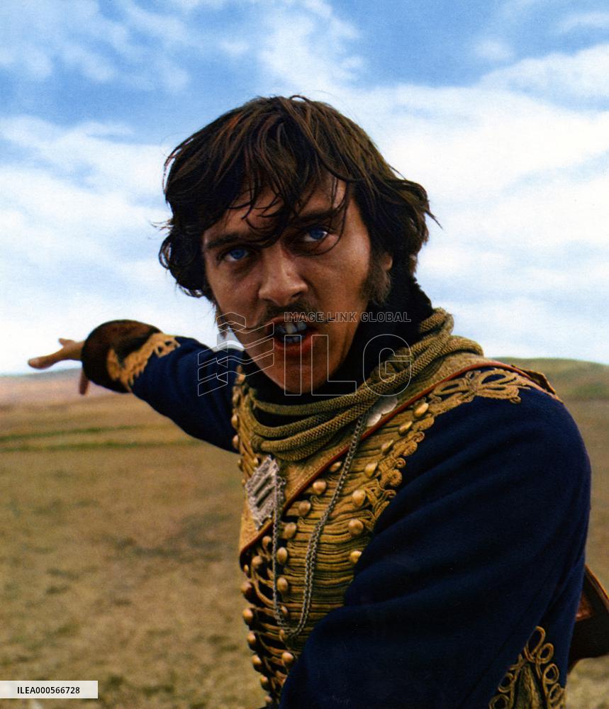 THE CHARGE OF THE LIGHT BRIGADE