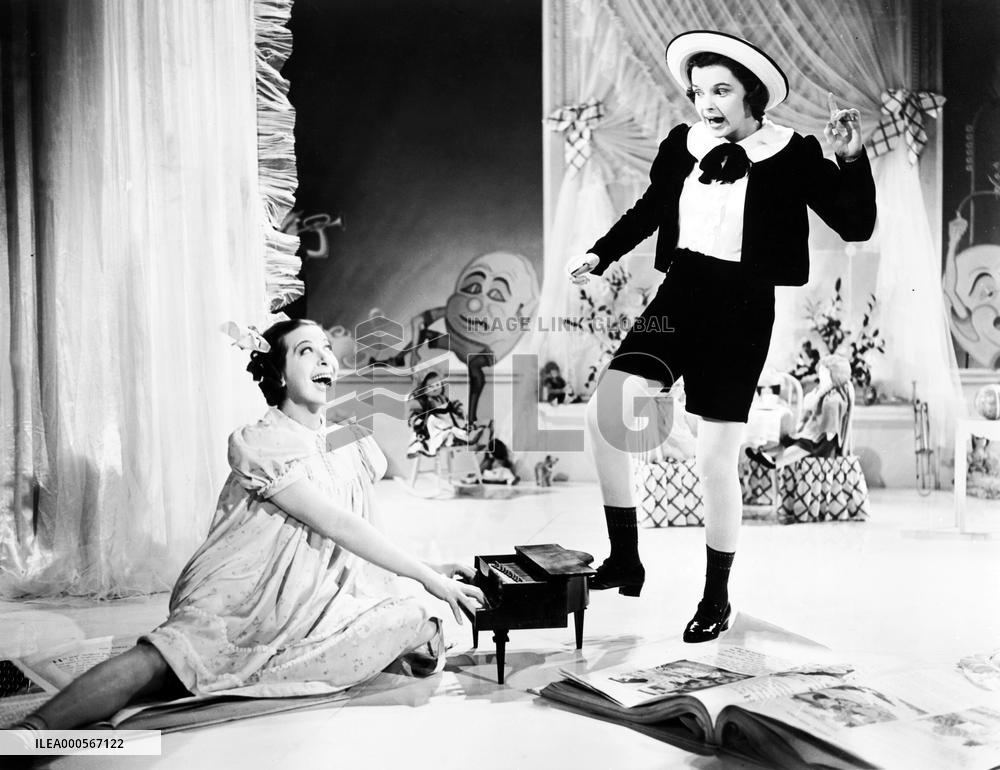 Everybody Sing film (1938)