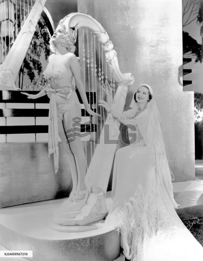 Fashions Offilm (1934)