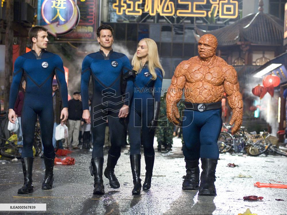 FANTASTIC 4: RISE OF THE SILVER SURFER