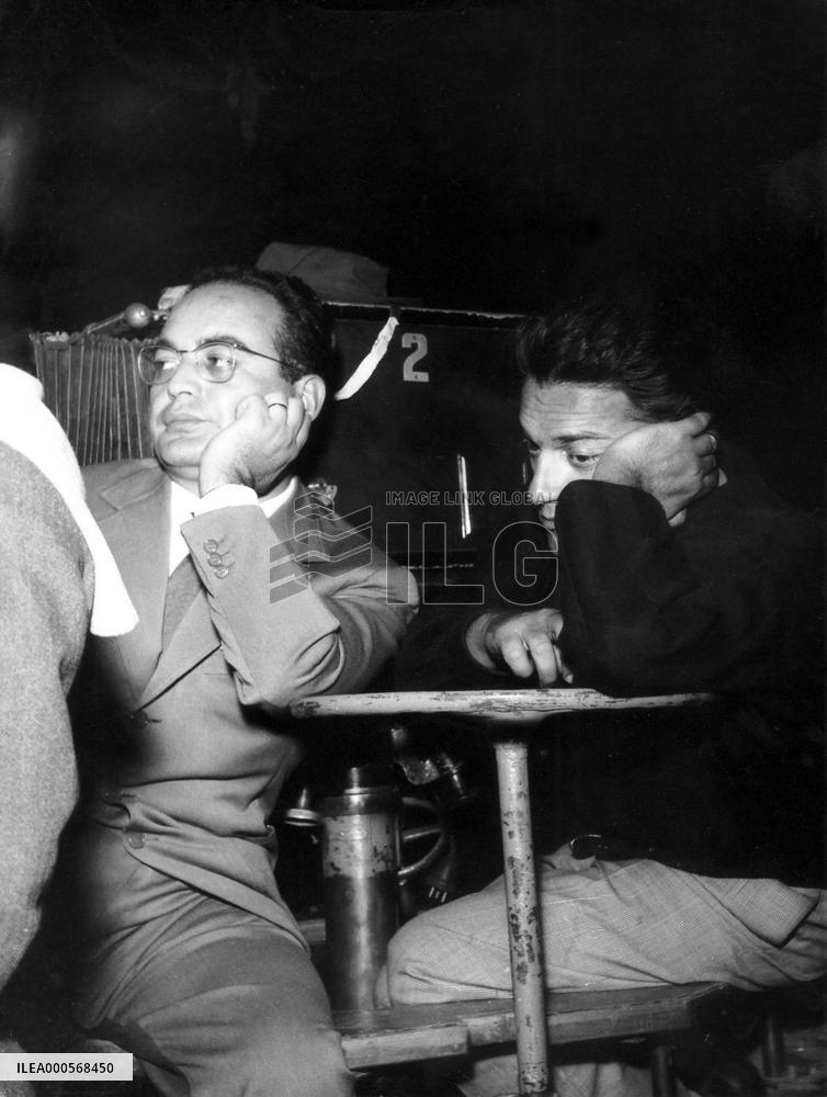 DINO DE LAURENTIIS with FREDERICO FELLINI who worked togethe