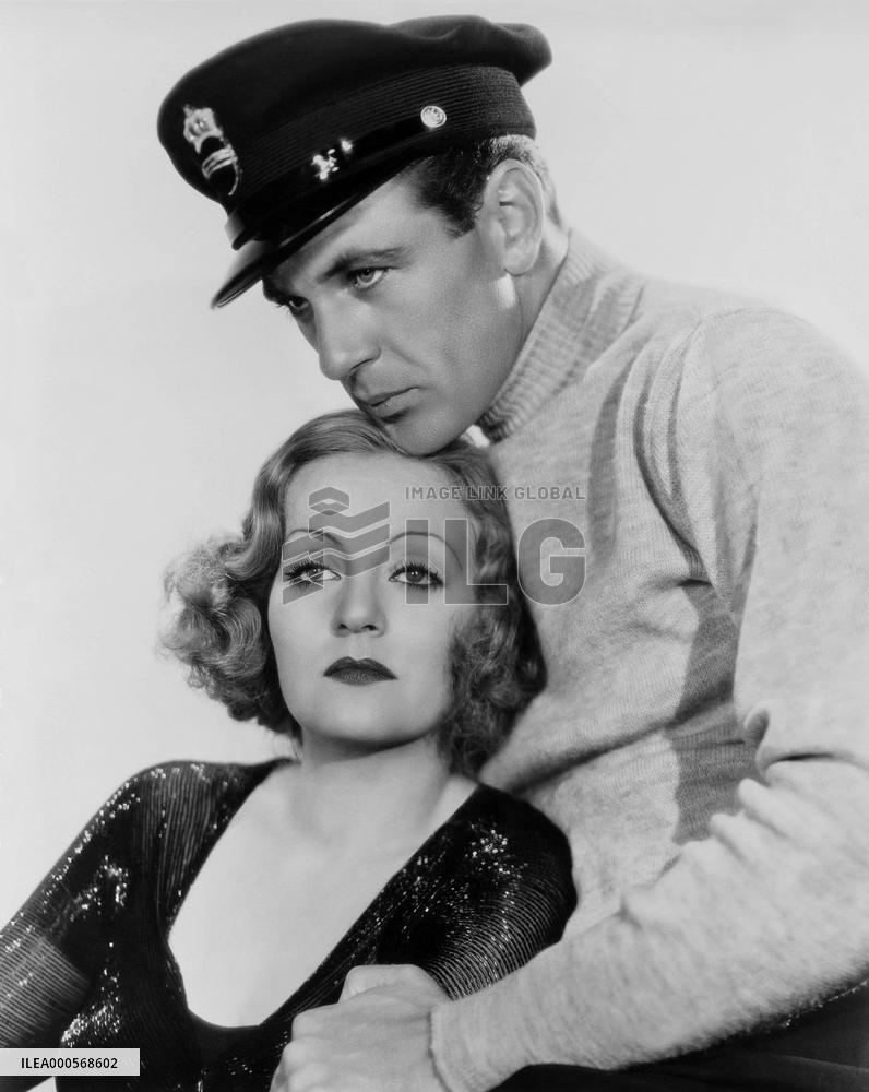 Devil And The Deep film (1932)