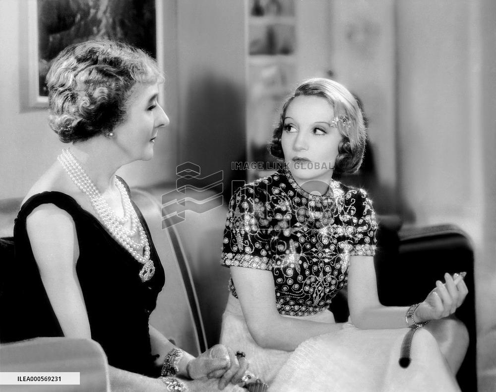 A Stolen Life film (1937)