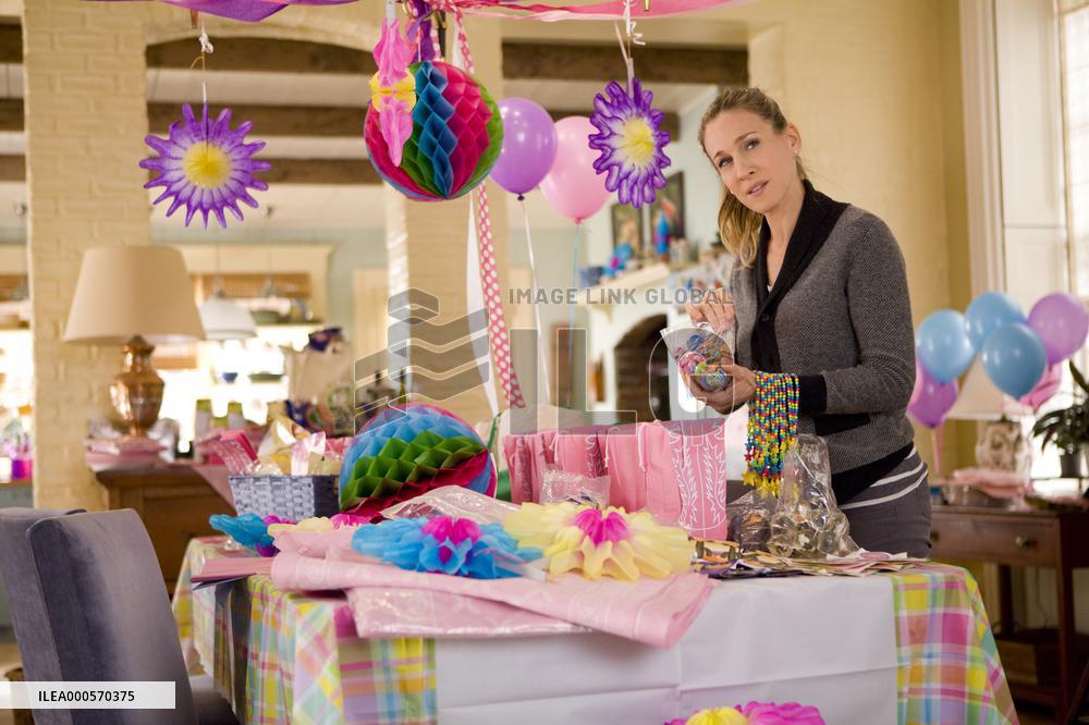 I DON'T KNOW HOW SHE DOES IT