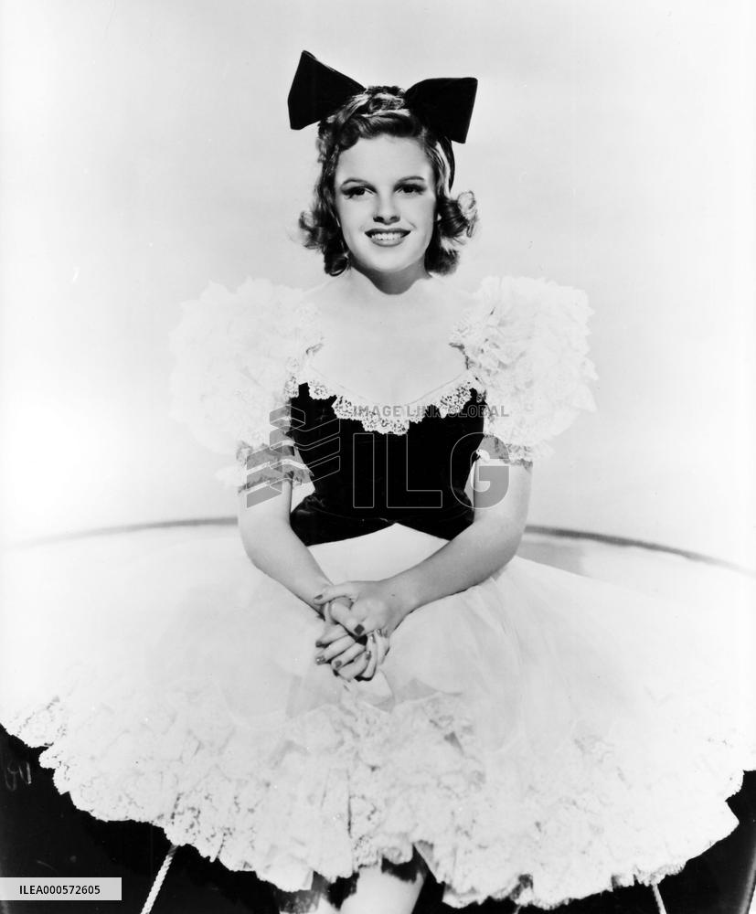 JUDY GARLAND