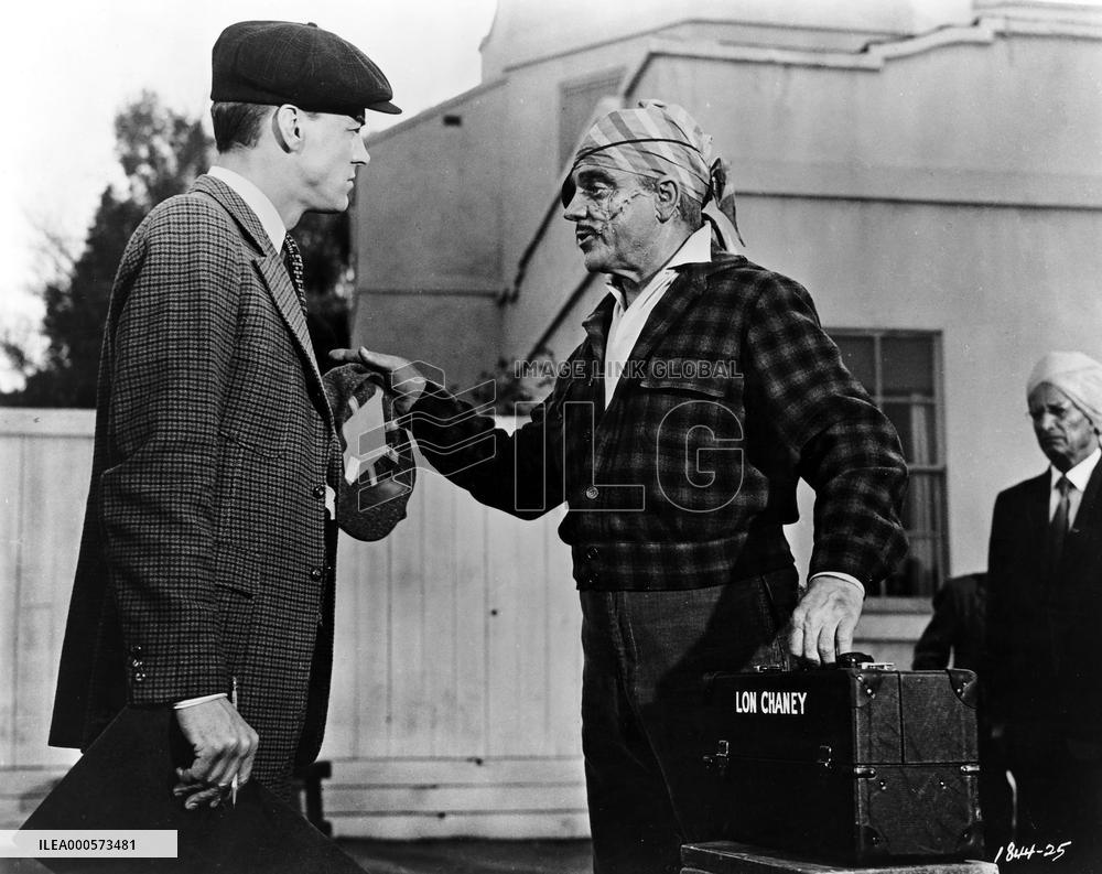 MAN OF A THOUSAND FACES