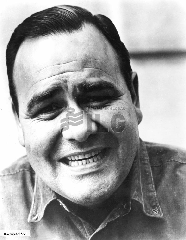 IT'A A MAD, MAD, MAD, MAD WORLD