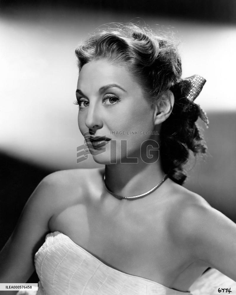 BETTY GARRETT