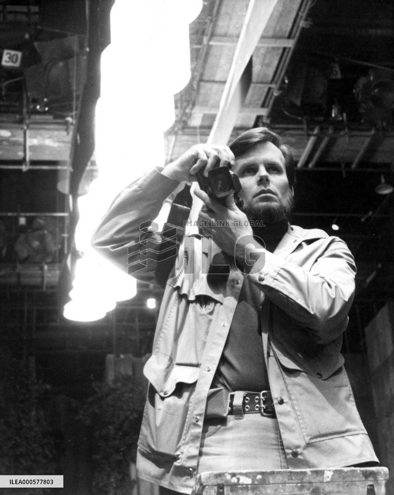 GARY KURTZ Producer GARY KURTZ  Producer