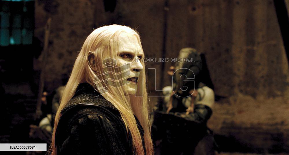 HELLBOY II: THE GOLDEN ARMY