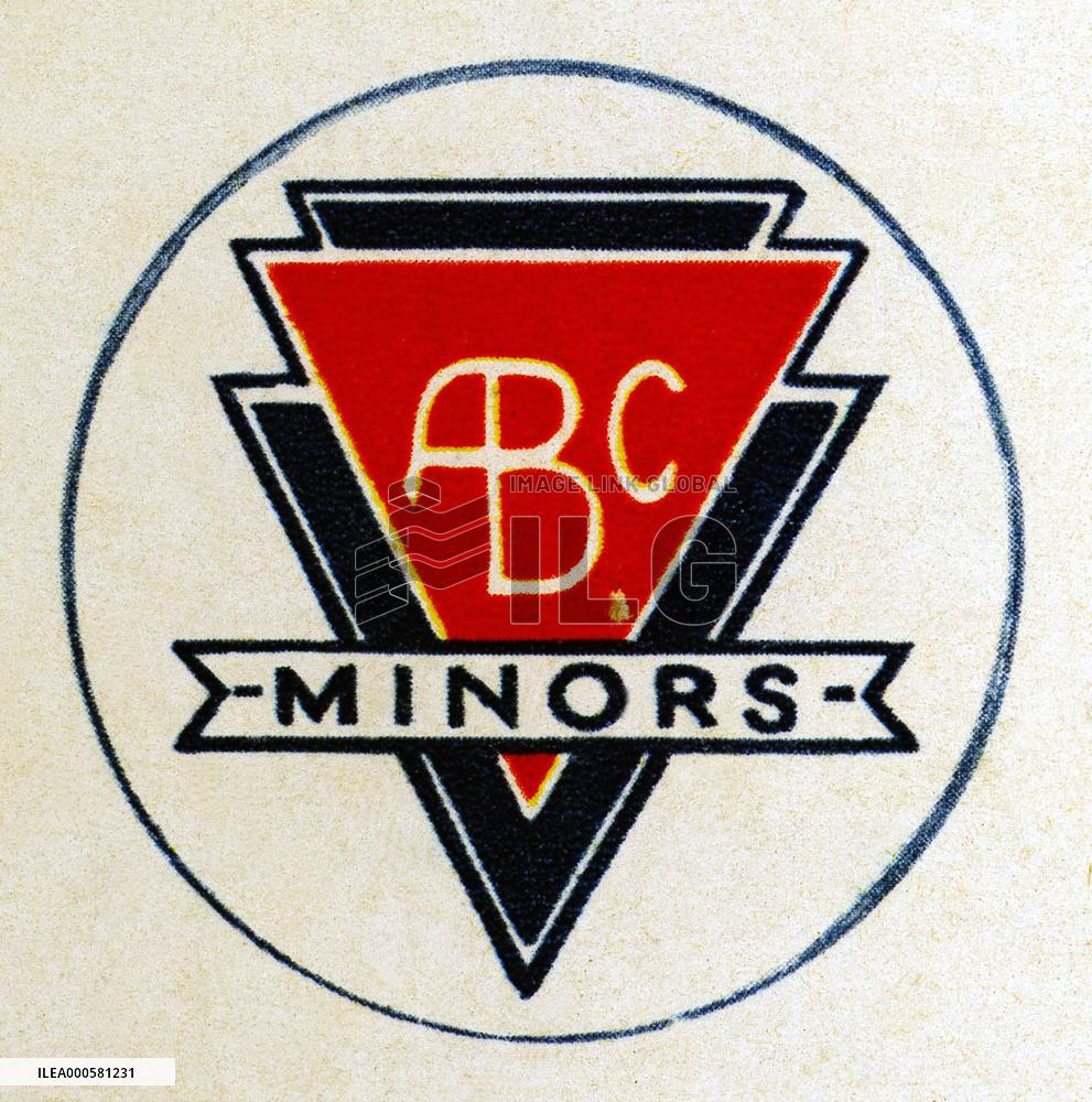 CHILDREN'S CINEMA CLUB BADGE - ABC CINEMAS    CHILDREN'S CIN