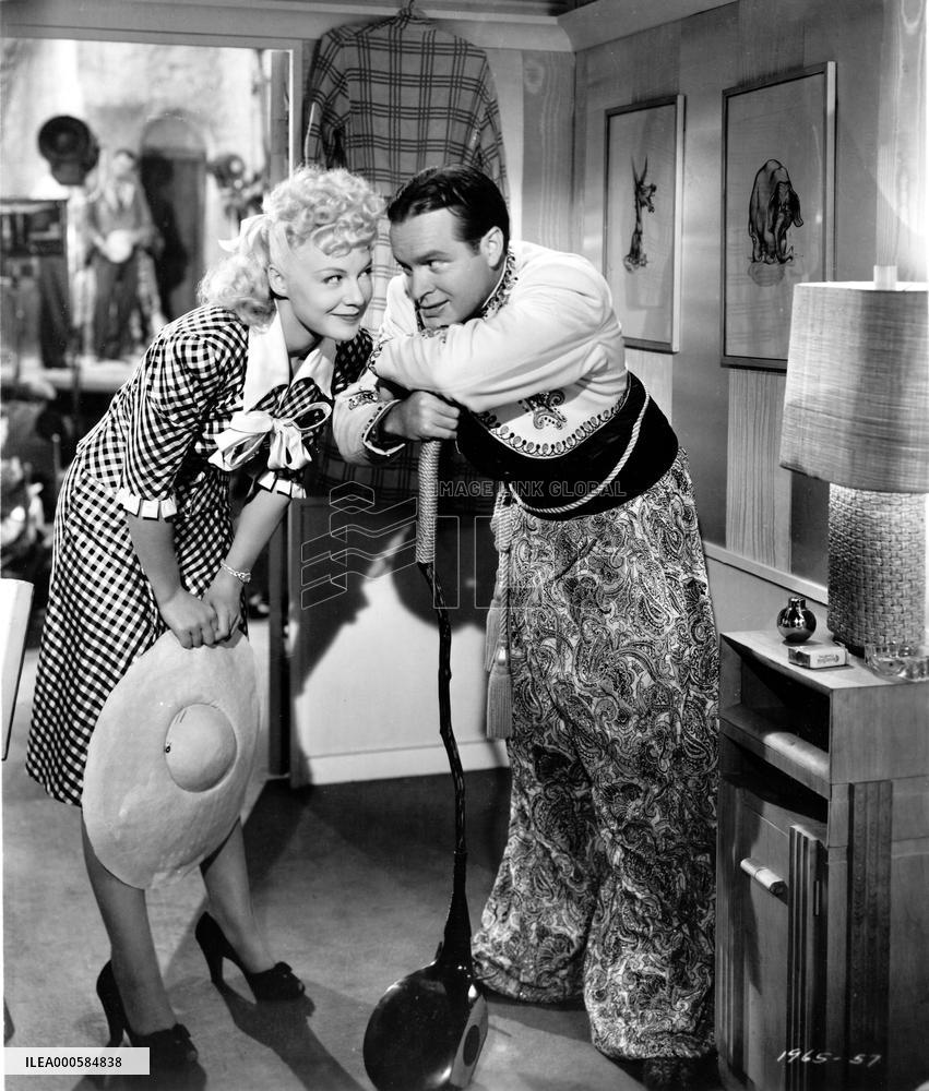 STAR SPANGLED RHYTHM