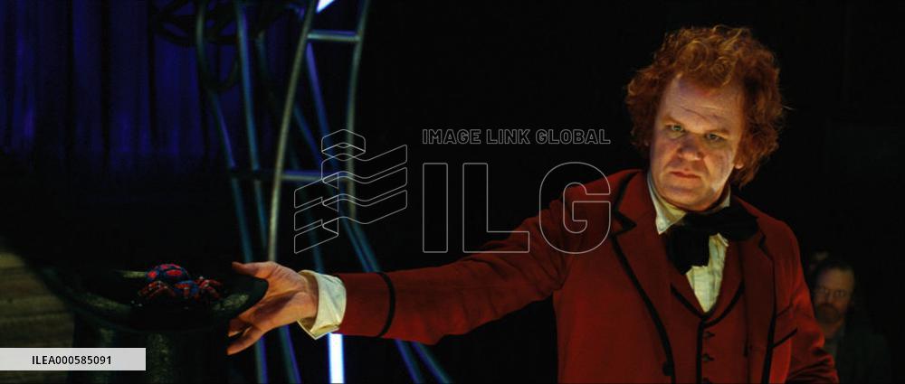 CIRQUE DU FREAK: THE VAMPIRE'S ASSISTANT