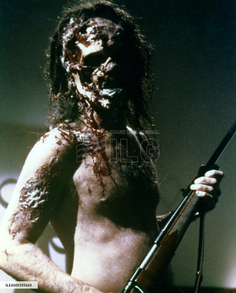 THE HOWLING