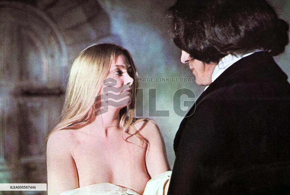 BLOOD ON SATAN'S CLAW