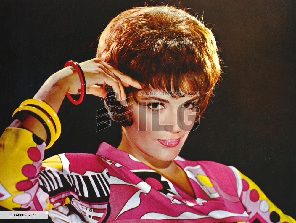 CONNIE FRANCIS