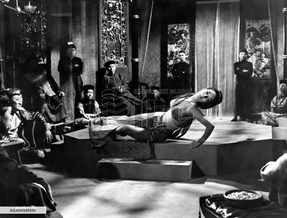 CONFESSIONS OF AN OPIUM EATER