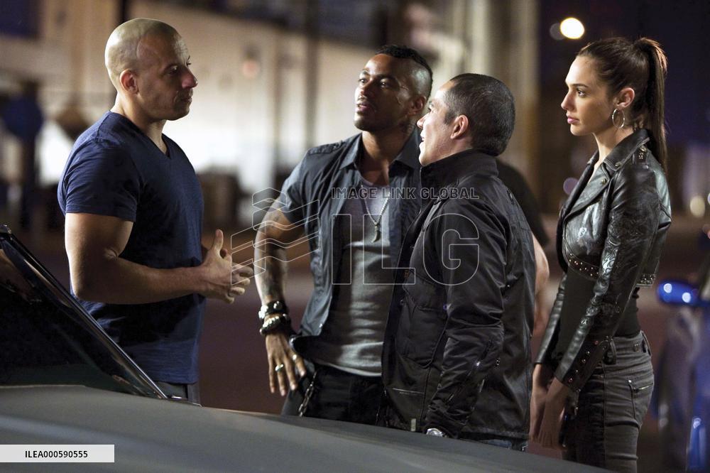 FAST &amp; FURIOUS