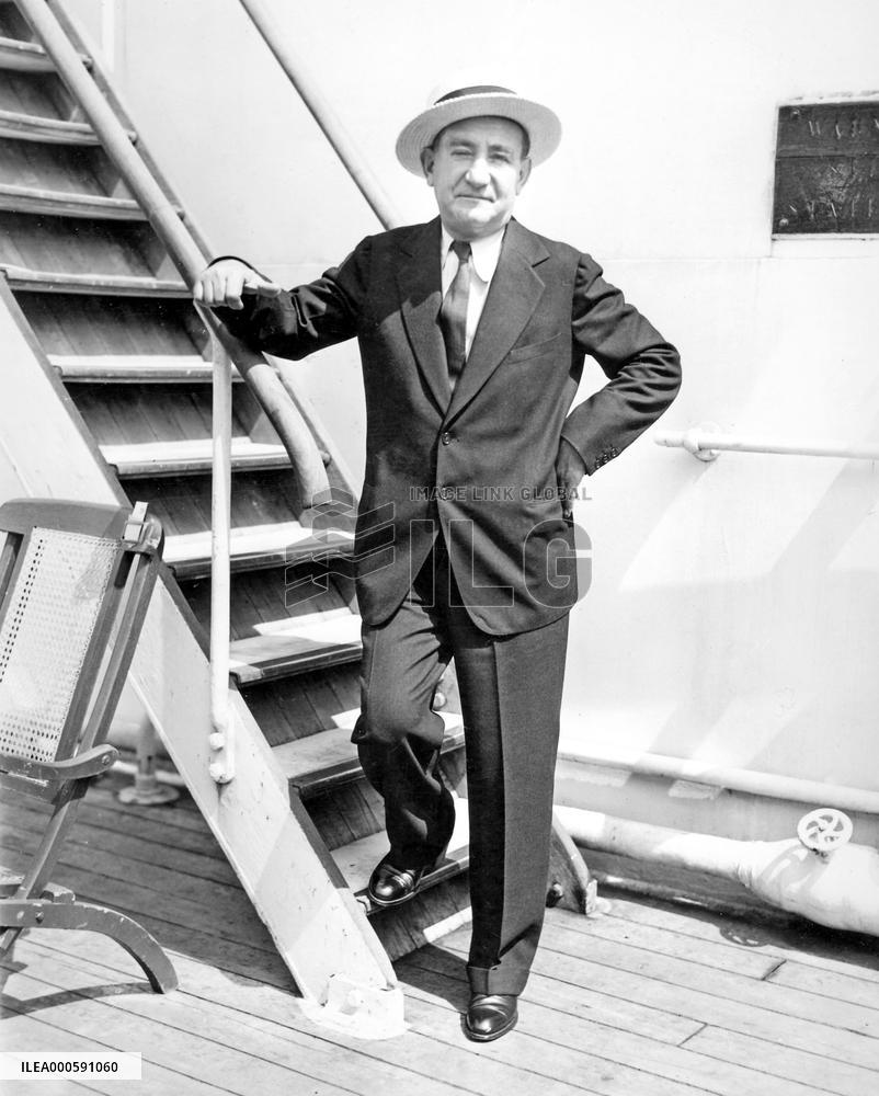 JOSEPH SCHENCK