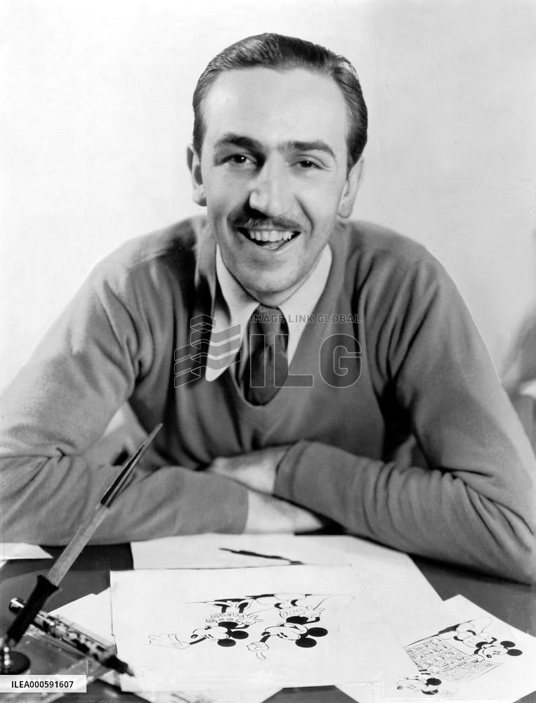 WALT DISNEY