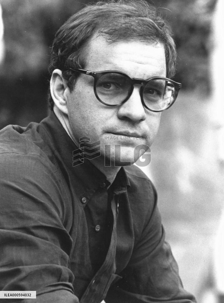 PAUL SCHRADER