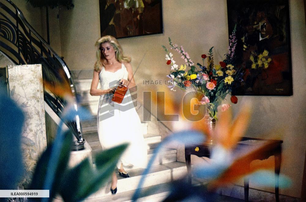 LA CHAMADE (FR/IT 1968) CATHERINE DENEUVE