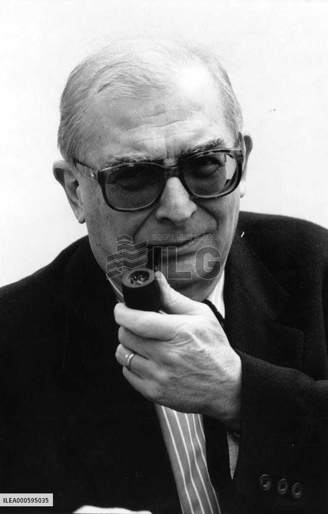 Film director Claude Chabrol