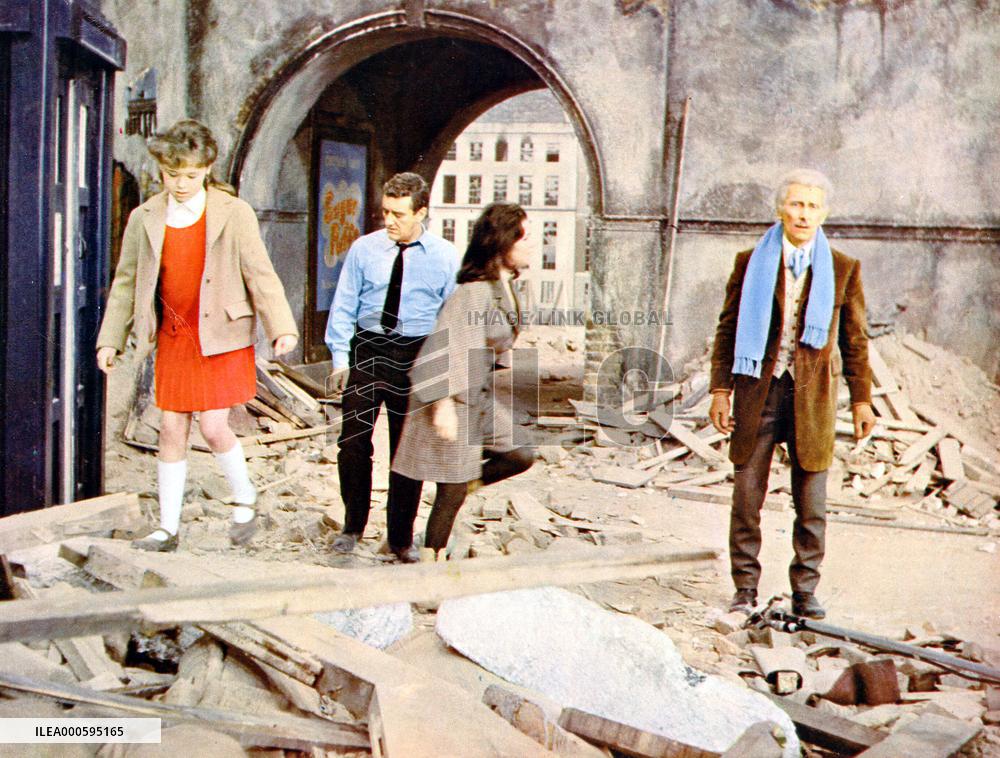 DALEKS' INVASION EARTH: 2150 AD