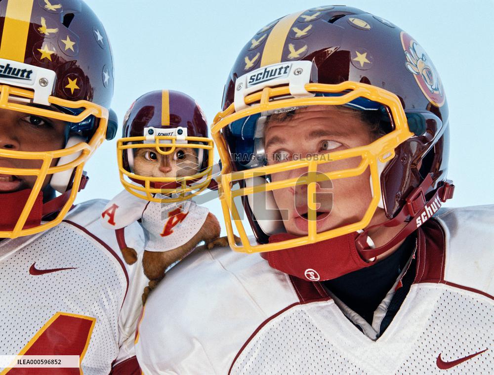 ALVIN AND THE CHIPMUNKS: THE SQUEAKUEL