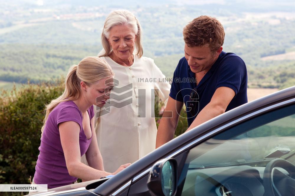 LETTERS TO JULIET