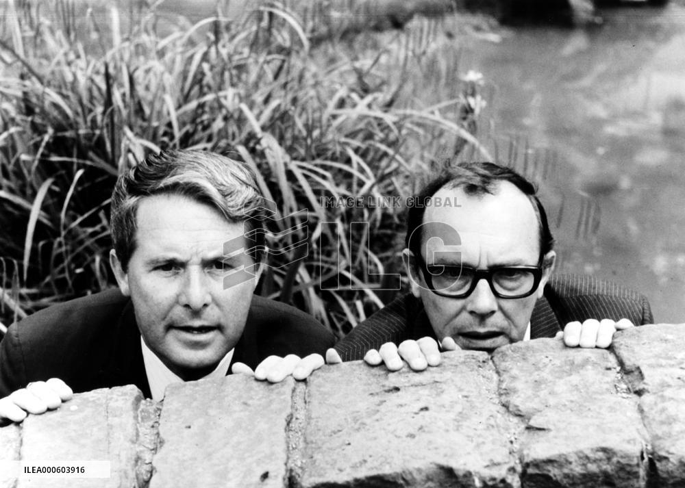 MORECAMBE AND WISE ERNIE WISE