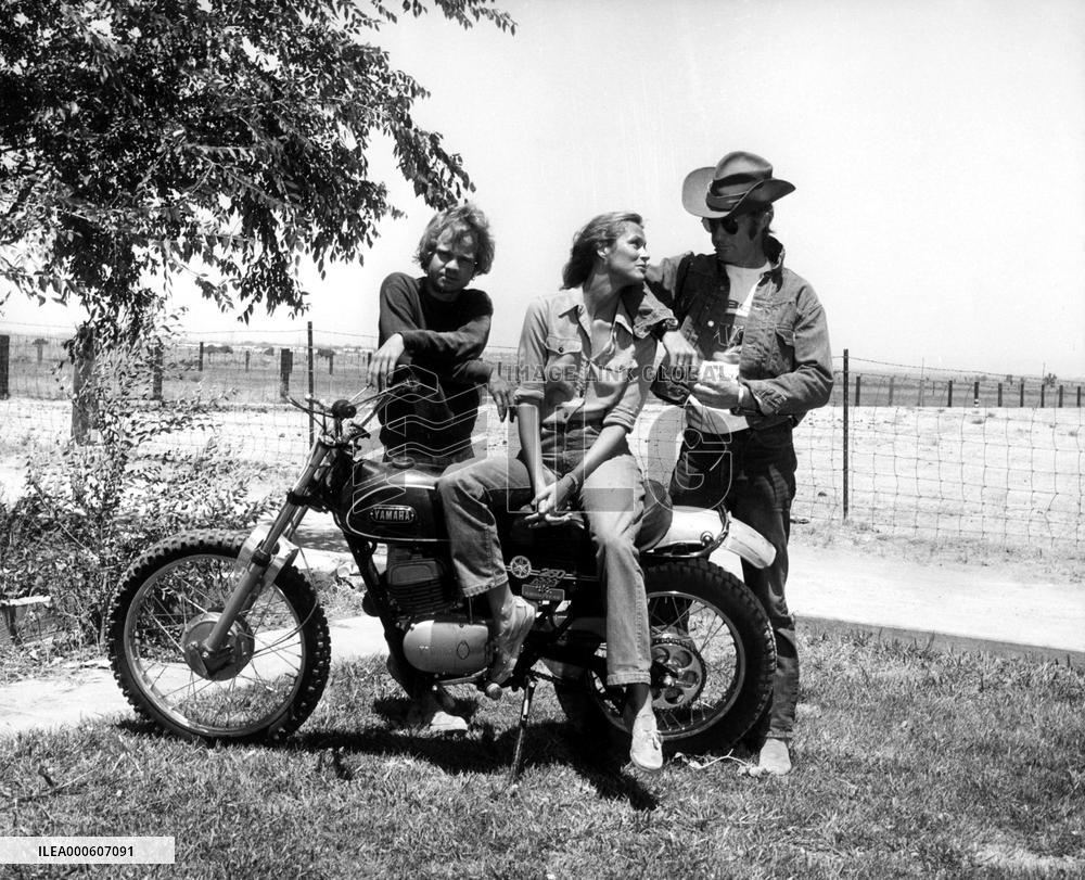 LITTLE FAUSS AND BIG HALSY