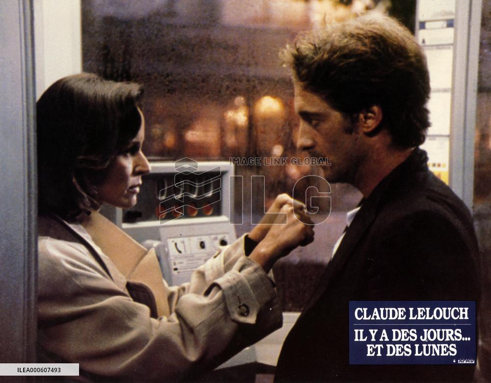 IL Y A DES JOURS ... ET LUNES